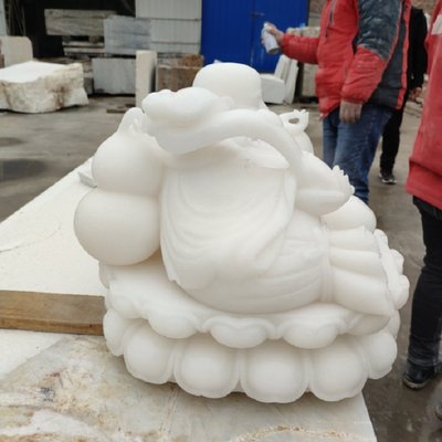 千铭石雕弥勒佛像 玉石工艺品的艺术魅力与定制优势